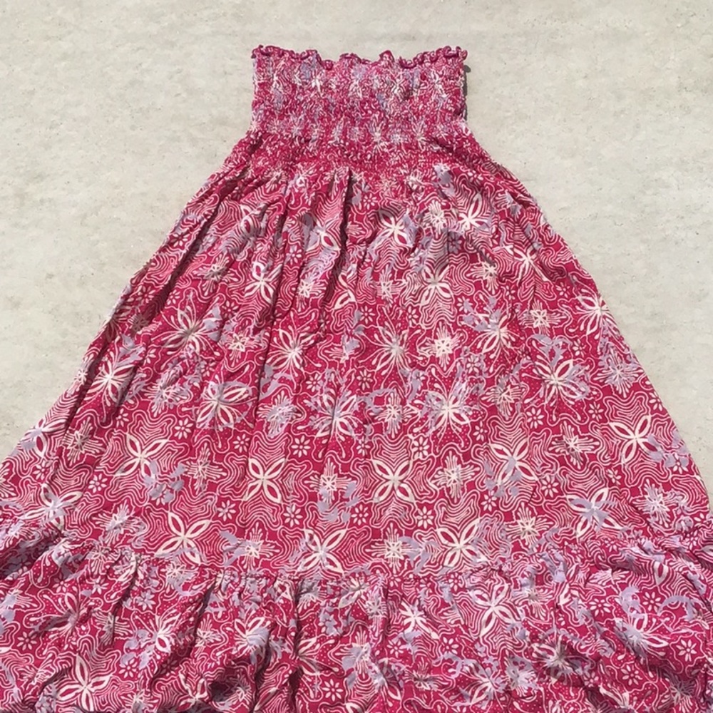Pink sleeveless dress